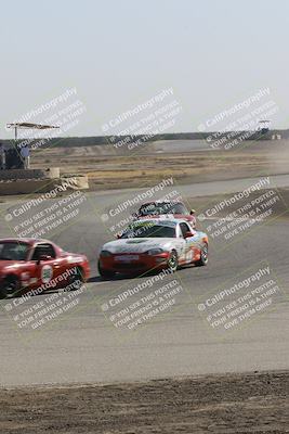 media/Nov-05-2023-CalClub SCCA (Sun) [[4ca13f3dad]]/Group 3/Offramp (Race)/